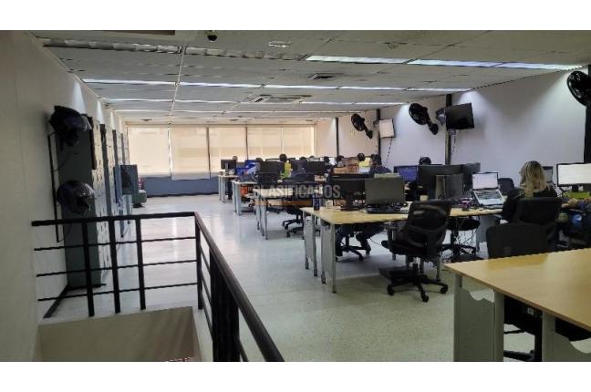 Oficinas y Consultorios, Alquiler, La Flora - $15.000.000