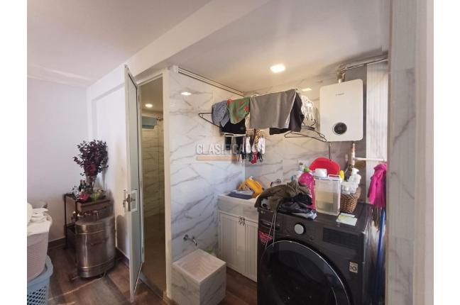 Casas, Venta, Paseo de los Almendros - $640.000.000