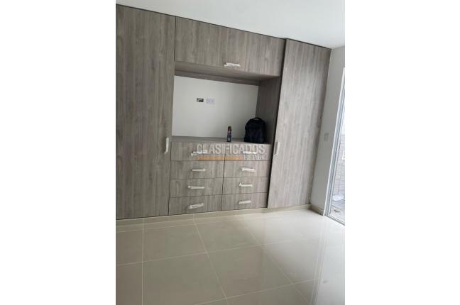Apartamentos, Alquiler, Cristales - $1.600.000