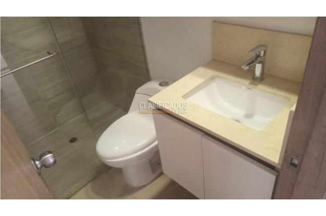 Apartamentos, Alquiler, La Flora - $2.400.000