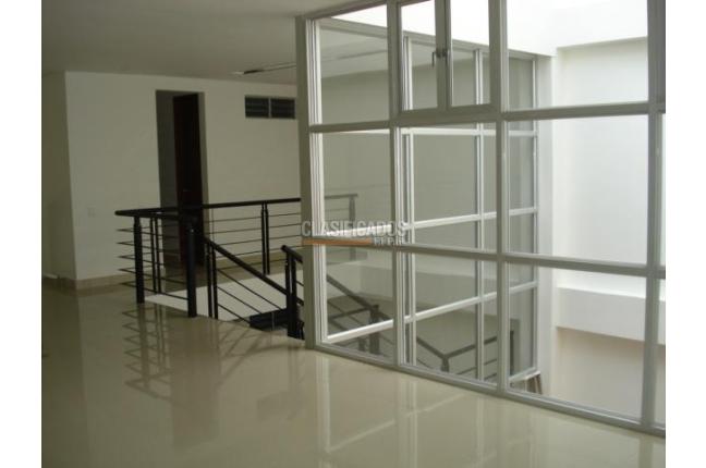 Locales y Bodegas, Venta, San Bosco - $1.490.000.000