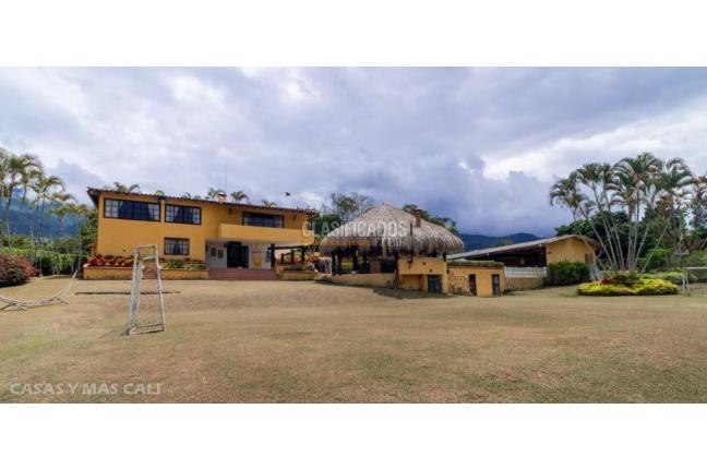 Fincas y Casas Campestres, Venta, Calima (Darién) - $2.200.000.000
