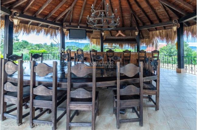 Fincas y Casas Campestres, Venta, Calima (Darién) - $2.200.000.000