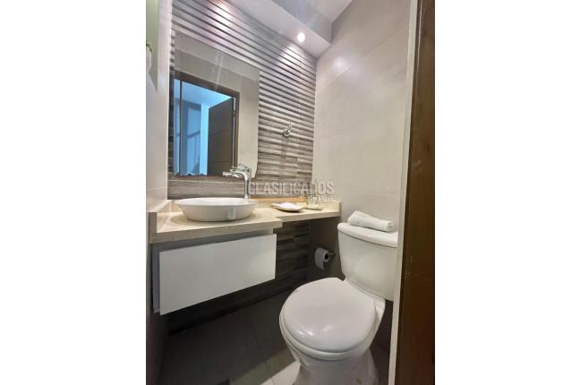 Casas, Venta en Ciudad Jardín