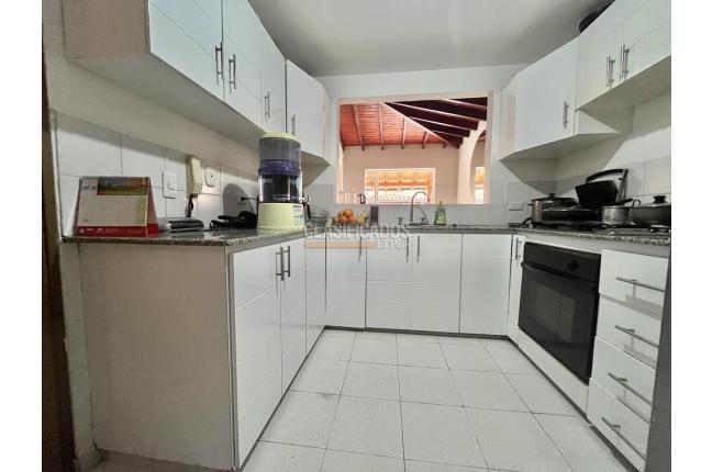 Casas, Venta, Ciudad Jardín - $700.000.000