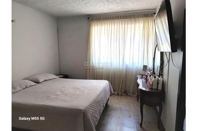Casas, Venta, Ciudad Capri - $650.000.000