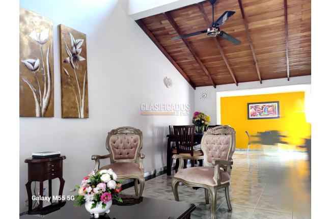 Casas, Venta, Ciudad Capri - $650.000.000