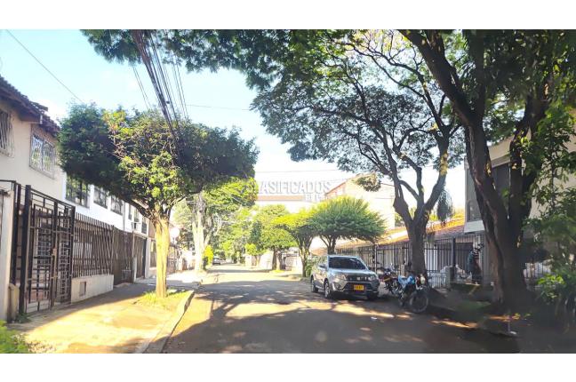 Casas, Venta, Ciudad Capri - $650.000.000