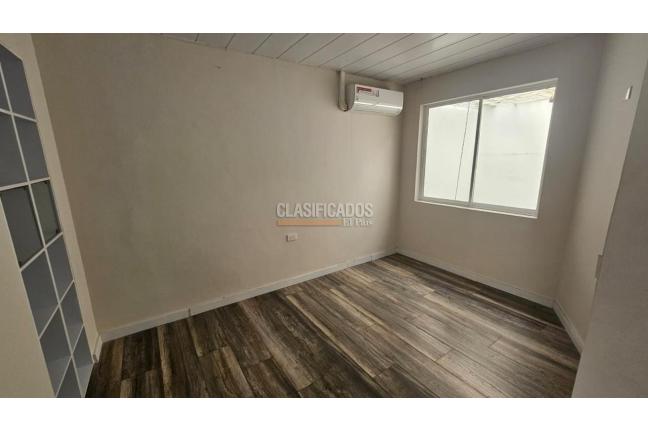 Locales y Bodegas, Alquiler, Granada - $6.500.000