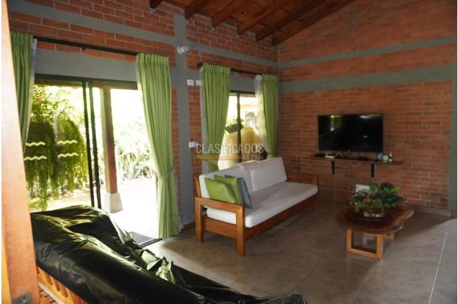 Fincas y Casas Campestres, Alquiler, Palmira - $3.800.000