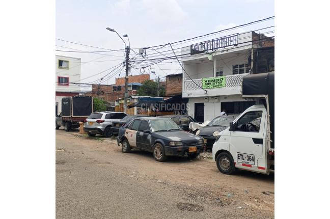 Casas, Venta, León XIII - $450.000.000