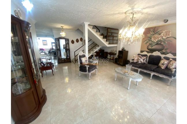 Casas, Venta, Prados del Norte - $750.000.000