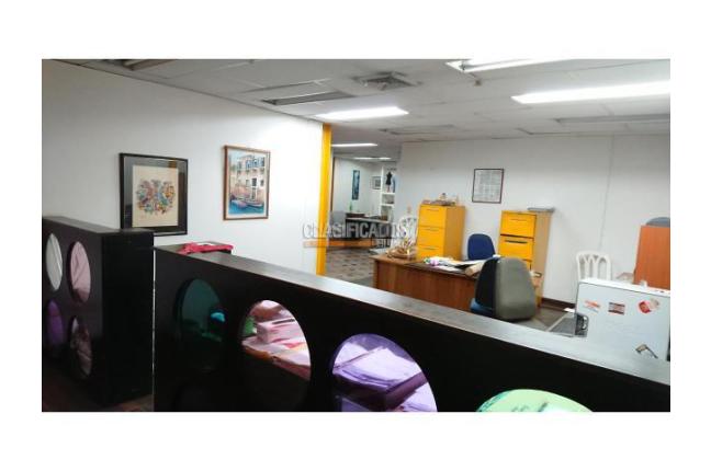 Locales y Bodegas, Venta, Alameda - $2.200.000.000