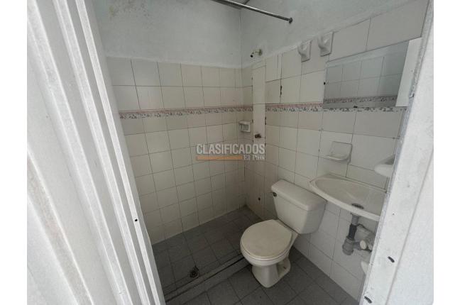 Apartamentos, Alquiler, Nueva Floresta - $800.000