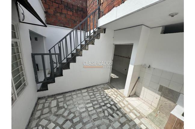 Apartamentos, Alquiler, Nueva Floresta - $800.000