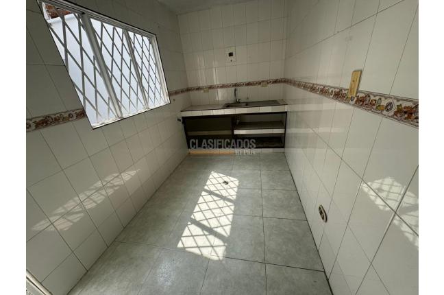 Apartamentos, Alquiler, Nueva Floresta - $800.000