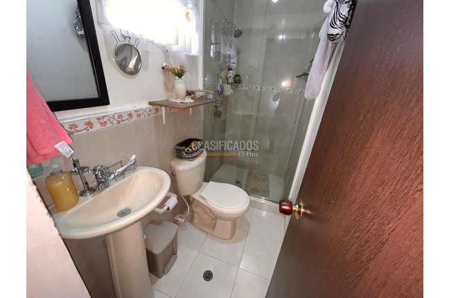 Casas, Venta, Metropolitano del Norte - $305.000.000