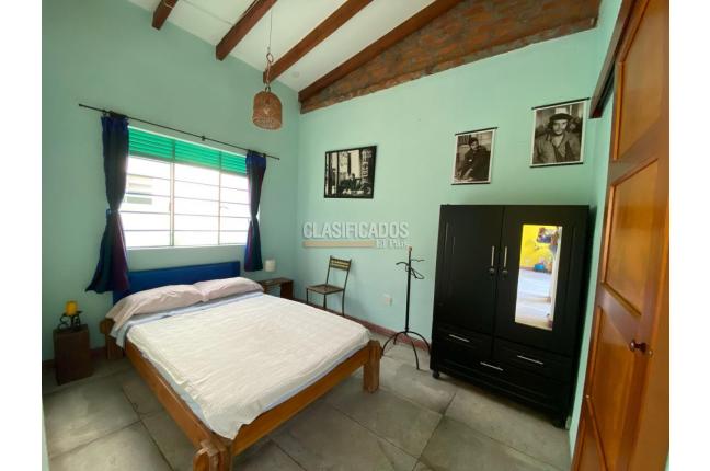 Casas, Venta, Miraflores - $920.000.000