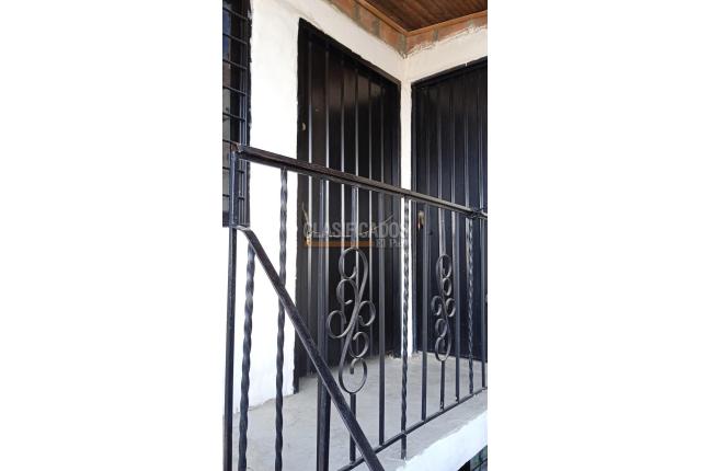 Casas, Venta, Los Chorros - $165.000.000