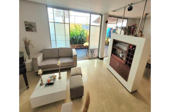 Casas, Venta en Ciudad Jardín