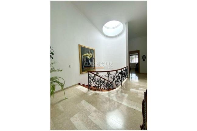 Apartamentos, Venta, Santa Rita - $2.600.000.000
