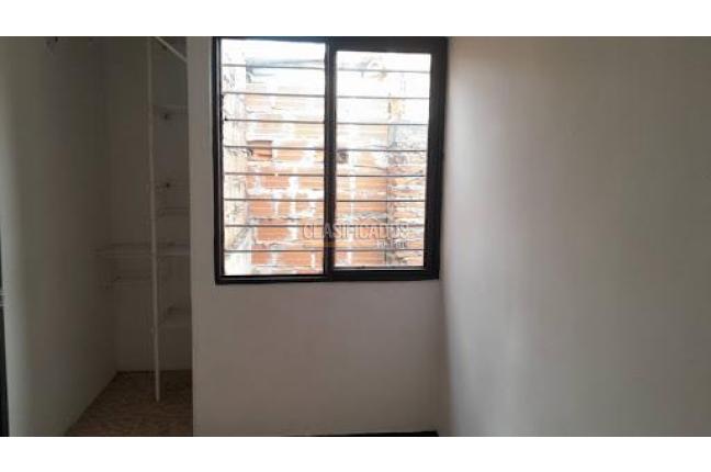 Apartamentos, Alquiler, Calipso - $600.000