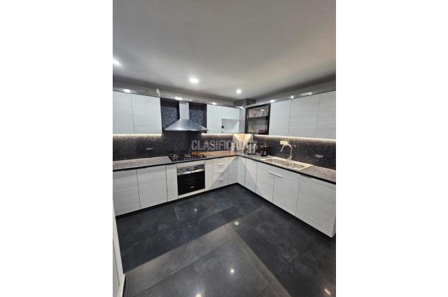 Apartamentos, Venta, Cristales - $1.200.000.000