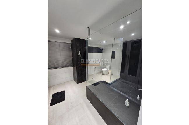 Apartamentos, Venta, Cristales - $1.200.000.000