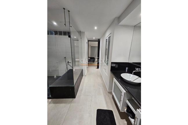 Apartamentos, Venta, Cristales - $1.200.000.000