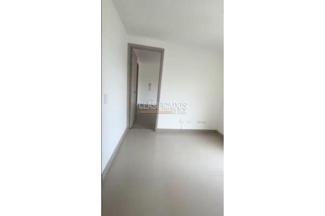 Apartamentos, Venta, Cristales - $610.000.000