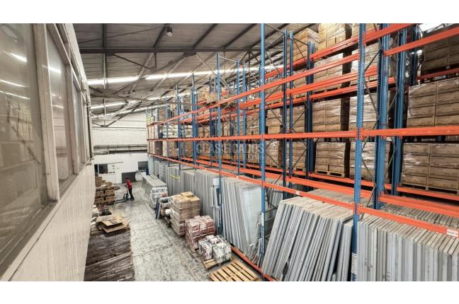 Locales y Bodegas, Alquiler, Las Delicias - $250.000.000