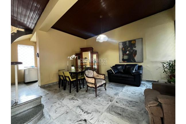 Casas, Venta en El Peñón