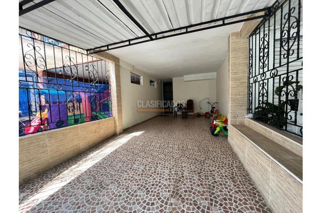 Casas, Venta en Valle del Lili