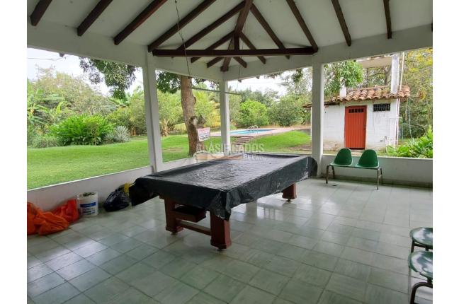 Fincas y Casas Campestres, Venta, Candelaria - $1.300.000.000