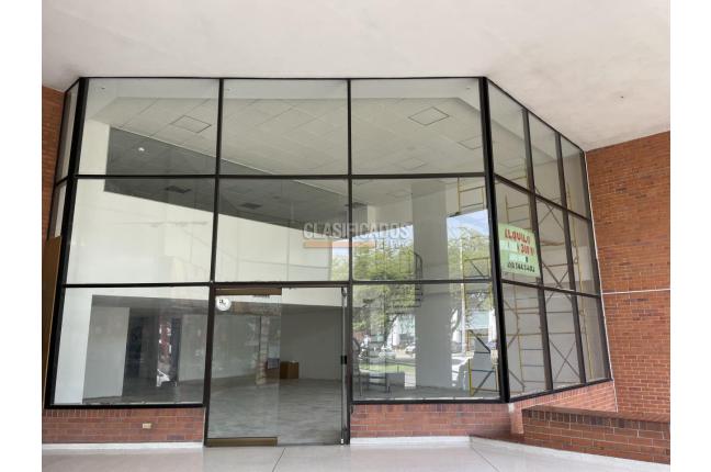 Locales y Bodegas, Alquiler, Capri - $10.000.000