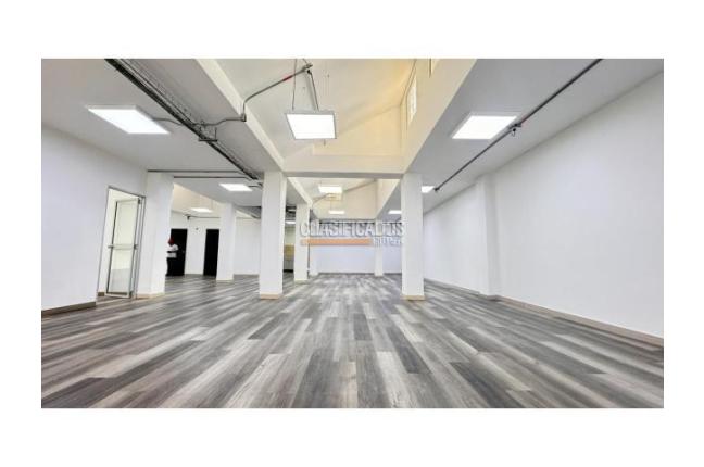 Locales y Bodegas, Alquiler, Salomia - $6.300.000