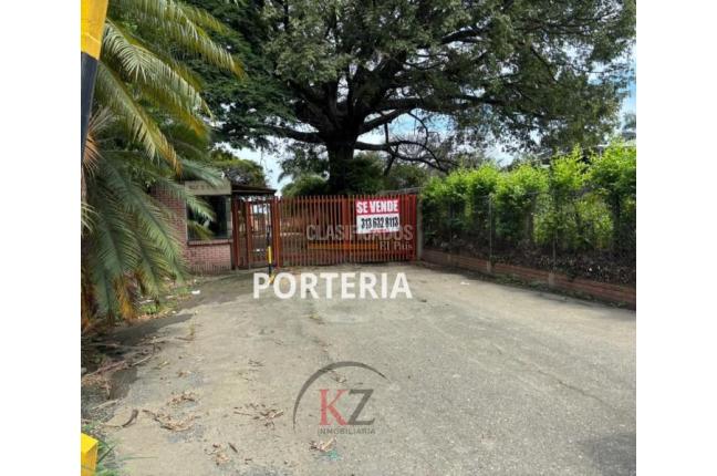 Locales y Bodegas, Venta en Yumbo