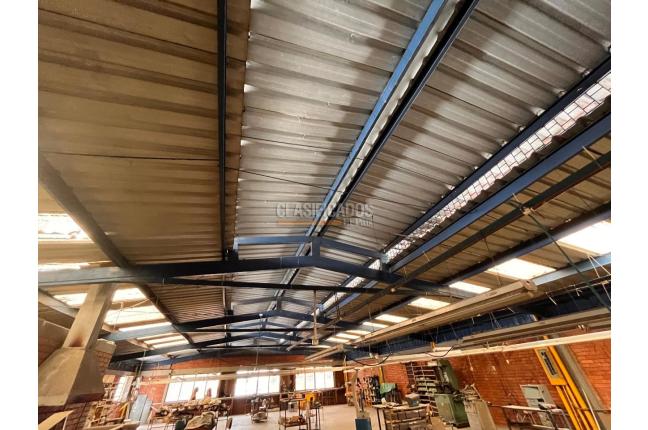 Locales y Bodegas, Venta, Alameda - $2.200.000.000