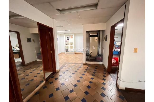 Locales y Bodegas, Venta, Alameda - $2.200.000.000