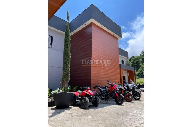 Fincas y Casas Campestres, Venta, Calima (Darién) - $4.000.000.000