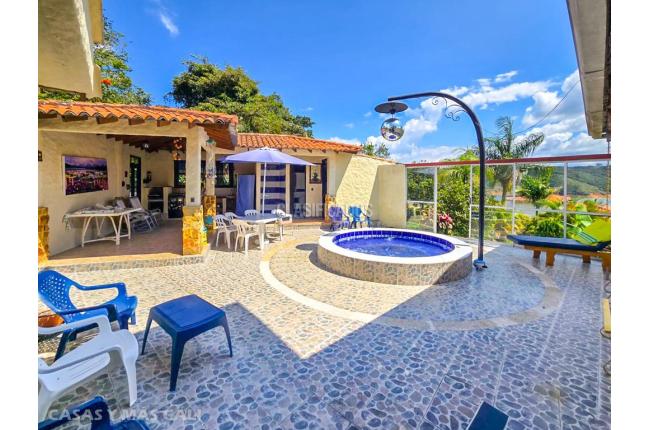 Fincas y Casas Campestres, Venta, Calima (Darién) - $1.250.000.000