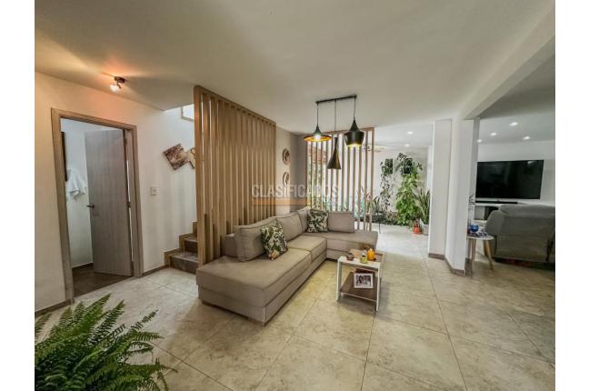 Casas, Venta en La Hacienda