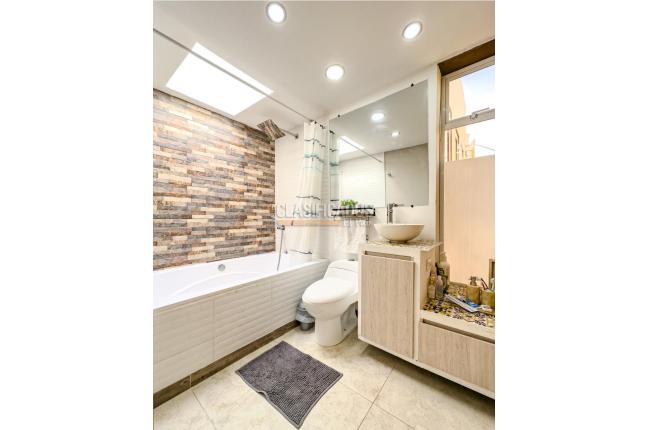 Casas, Venta, La Hacienda - $700.000.000