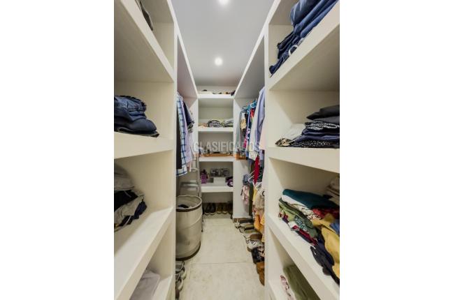 Casas, Venta, La Hacienda - $700.000.000