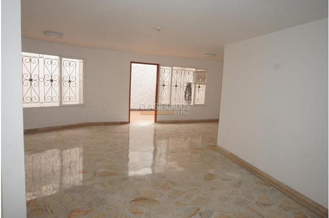 Casas, Venta, Prados del Norte - $780.000.000