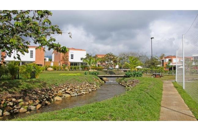 Casas, Alquiler en Pance