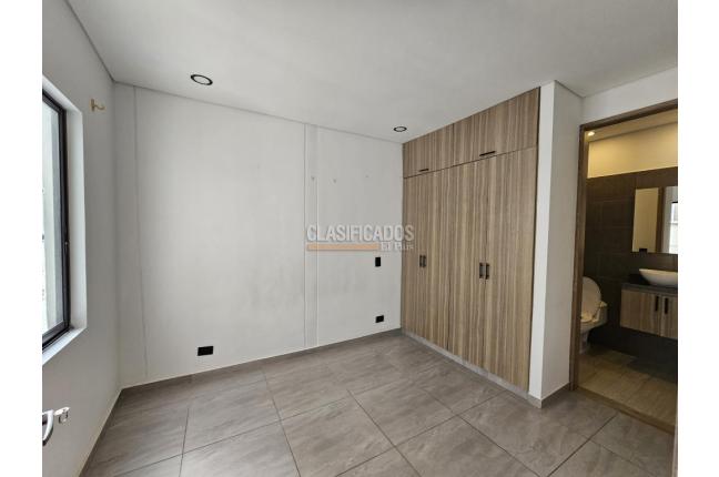 Edificios, Venta en Granada