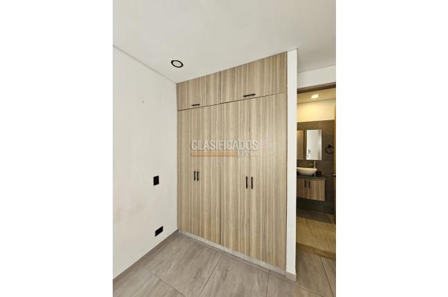 Edificios, Venta, Granada - $5.900.000.000