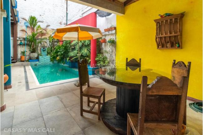 Casas, Venta, Miraflores - $910.000.000