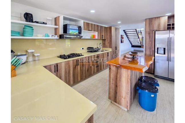 Fincas y Casas Campestres, Venta, Calima (Darién) - $1.900.000.000